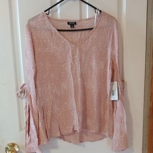 LONG sleeve top